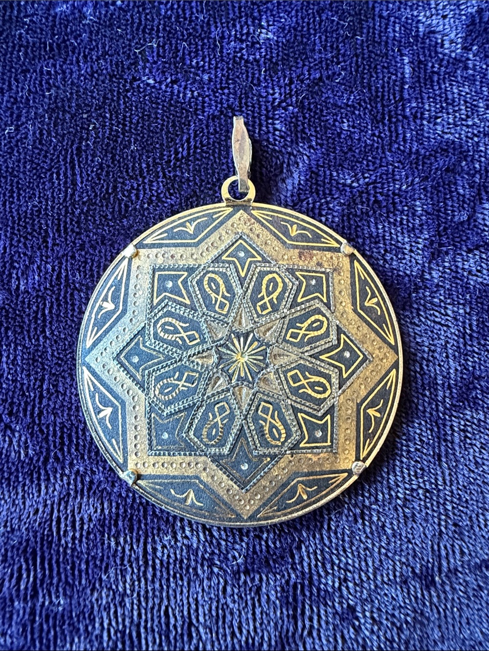 Vintage Damascene pendant made with real 18K - 22K gold foil